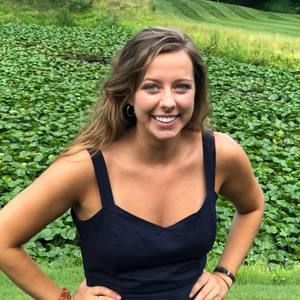 Meet your Posher, Leah